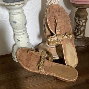 Coach flip flops, size 8,5, gold chain accents